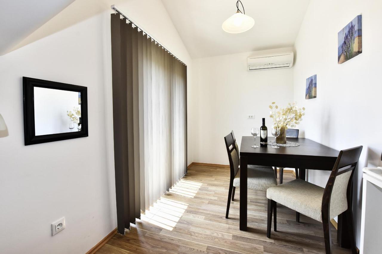 Apartman Tomic *