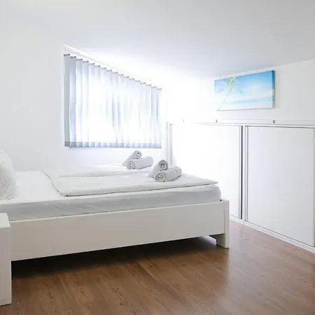 Tomic Apartments Porec Exterior photo