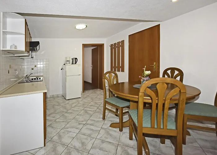 Tomic Apartments