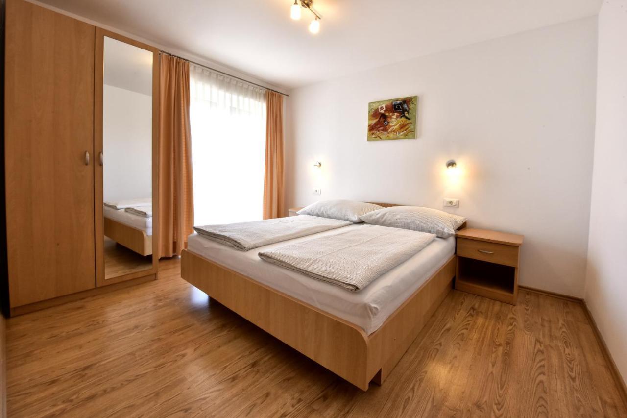 Tomic Apartment *
