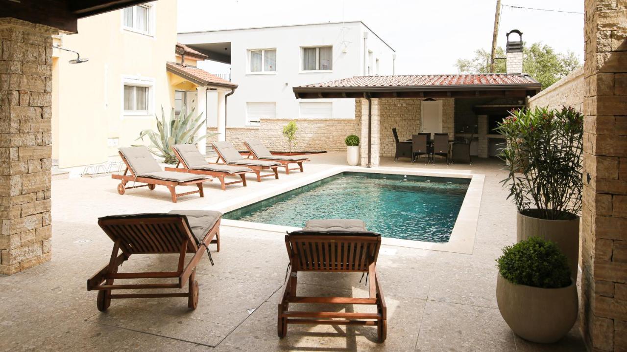 Tomic Apartment *